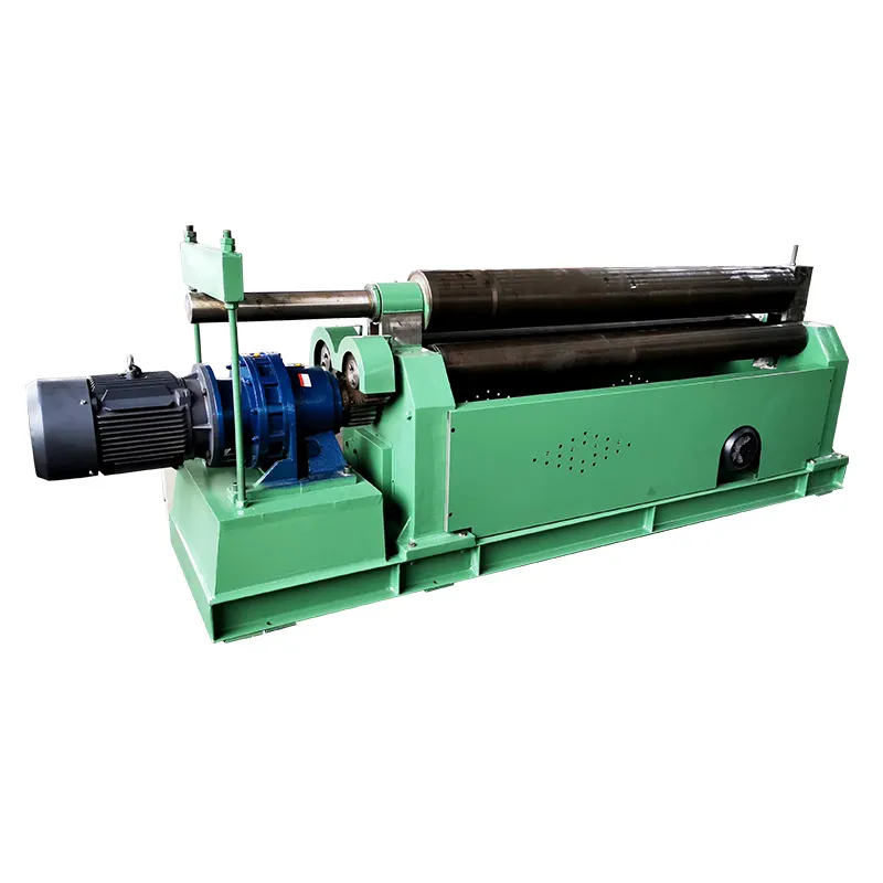 Máquina de Curvar Chapas Mecânica Simétrica de 3 Rolos 12x2500mm